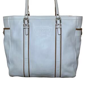 VNTG Coach Legacy Leather Shoulder Tote Old Money Chic Quiet Luxury Neutral Bag